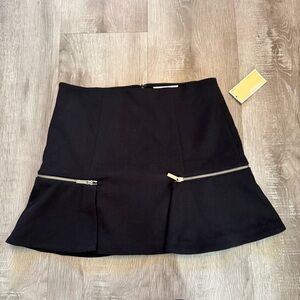 Michael Kors NWT Women's Black Fit & Flare Short Zipper Detail Skirt Size 8